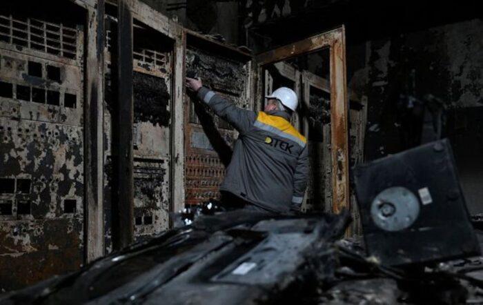 【基辅逐步恢复供暖和供电】网页链接乌克兰能源部长什米加尔在电报中宣布，基辅在未来