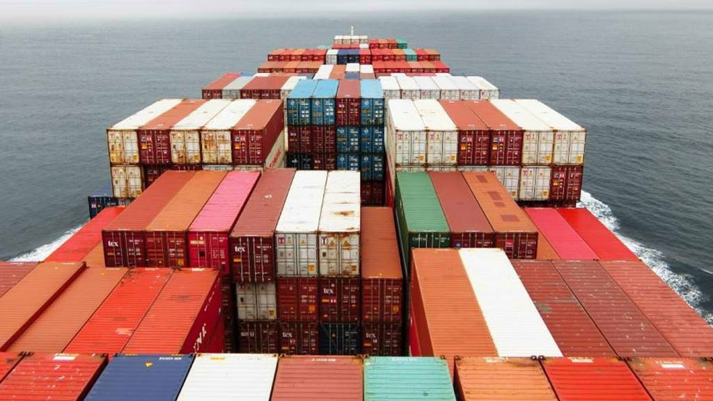 国务院关税税则委员会最新公告宣布，自2025年11月10日起，对原产于美国的部分