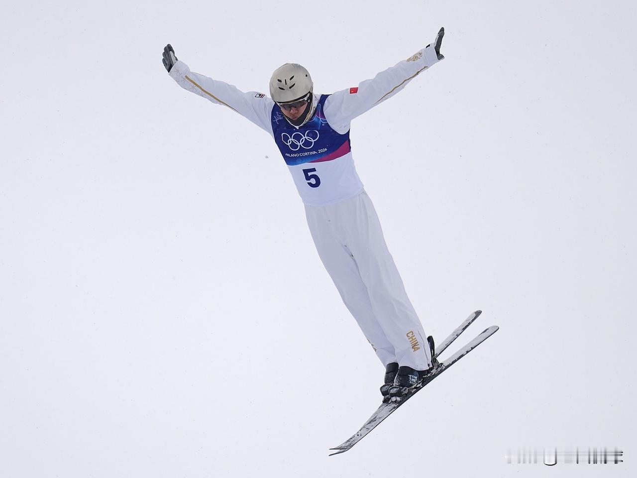 冬奥会第四金来了---王心迪…在刚刚结束的，米兰冬奥会自由式滑雪男子空中技巧决赛