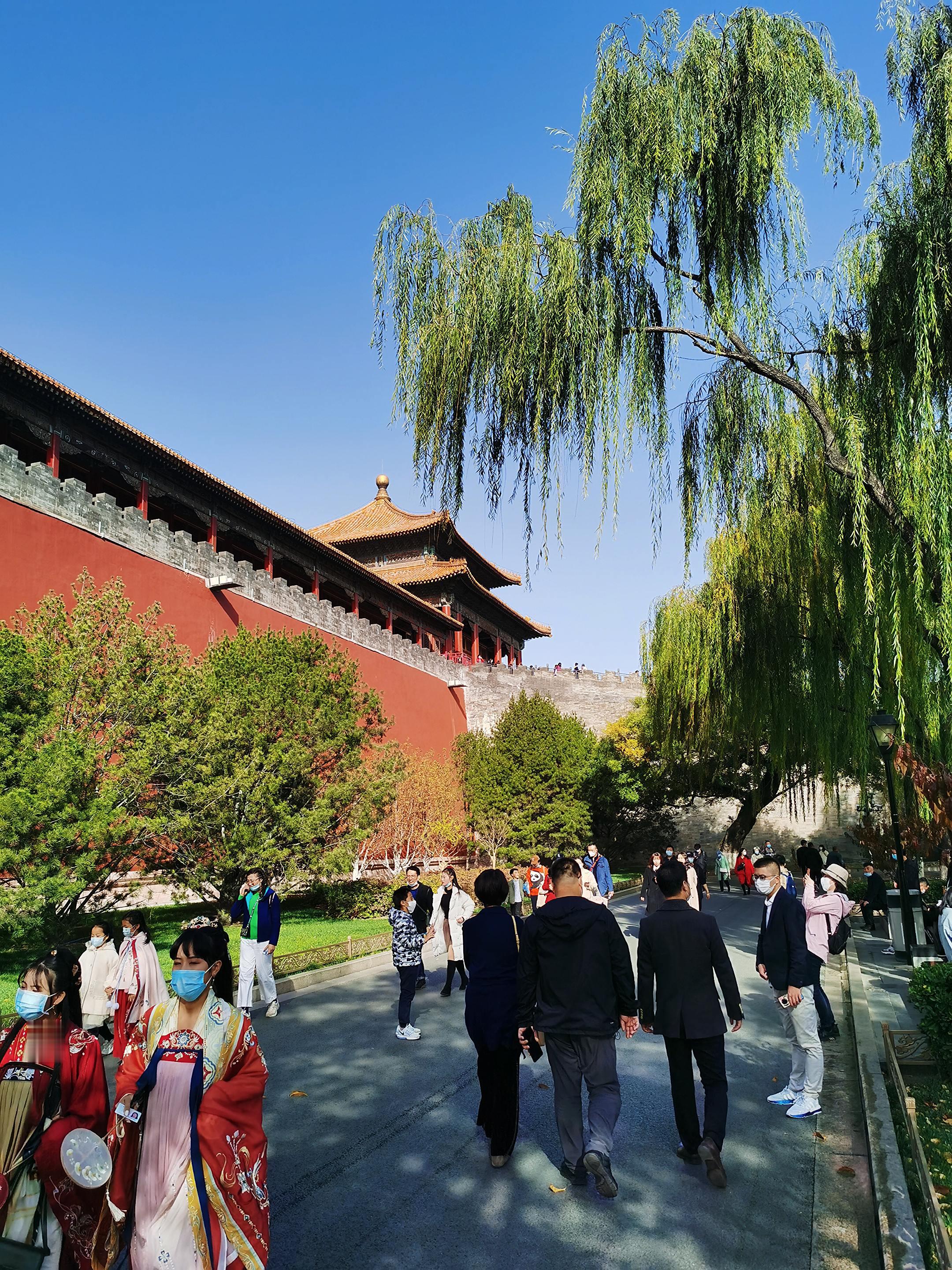 我们的生命太过短暂  有过一瞬间的回忆就好了