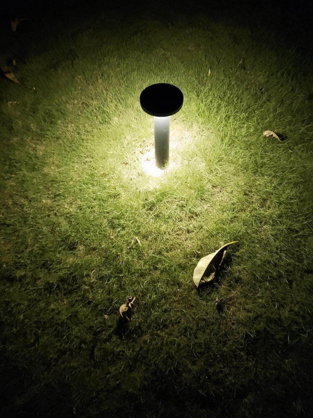 有时候觉得自己就是一个情感劝解员，她人吵架后反复耐心化解矛盾……让她们怎么怎么和