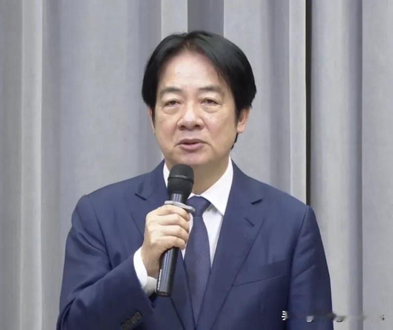 宣布明年普发万元现金，这笔红利背后藏着浓厚的选举算计
 
赖清德对外公布一项备受