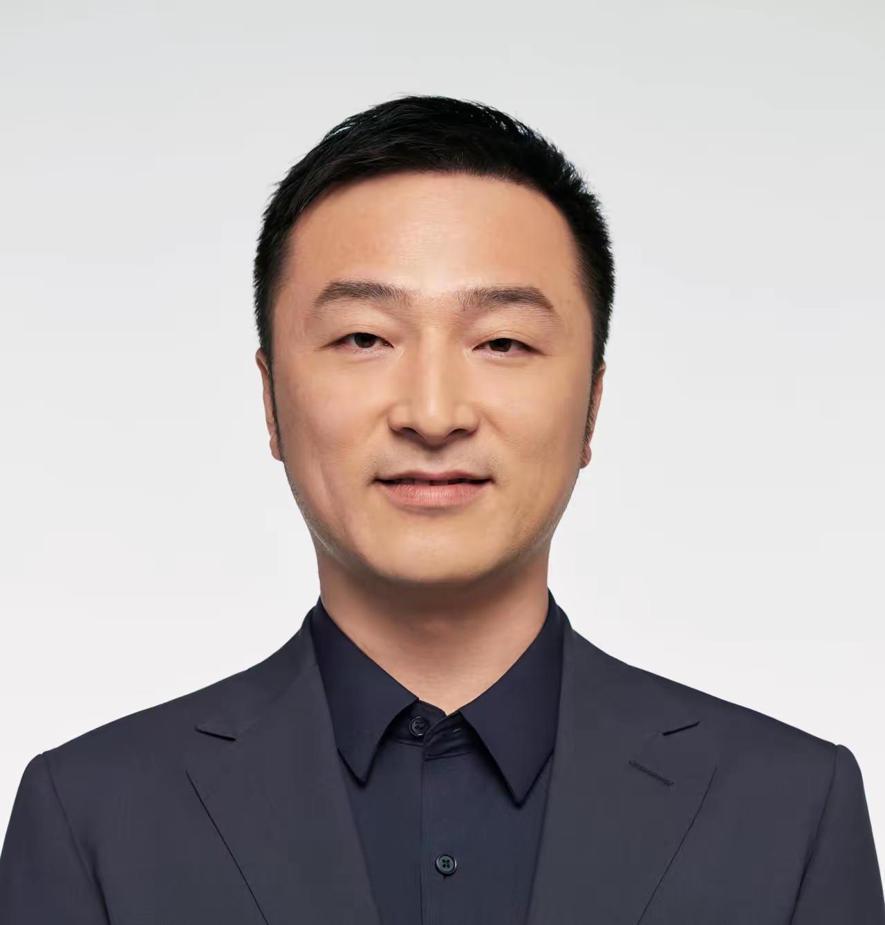 这个网络真的是疯癫到让人看不懂。
刚刚一个竹知了好不容易消停，结果又是一片洁云厕