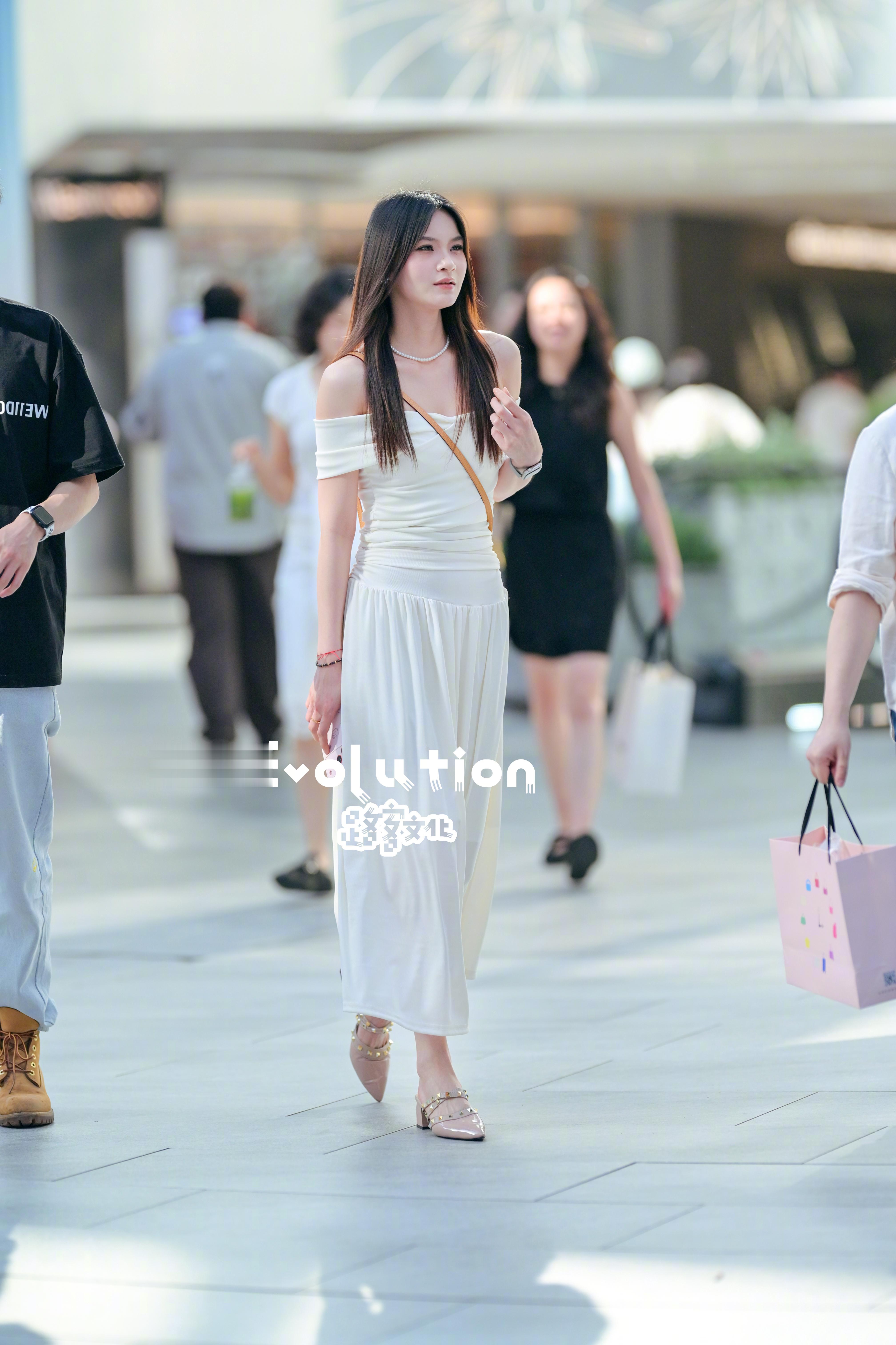 清清凉凉的穿搭感 