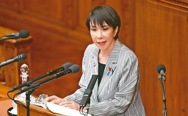 日本通告，如果东大不让步，就驱逐外交官。话音刚落空军王炸来了，日本这次的通告来得