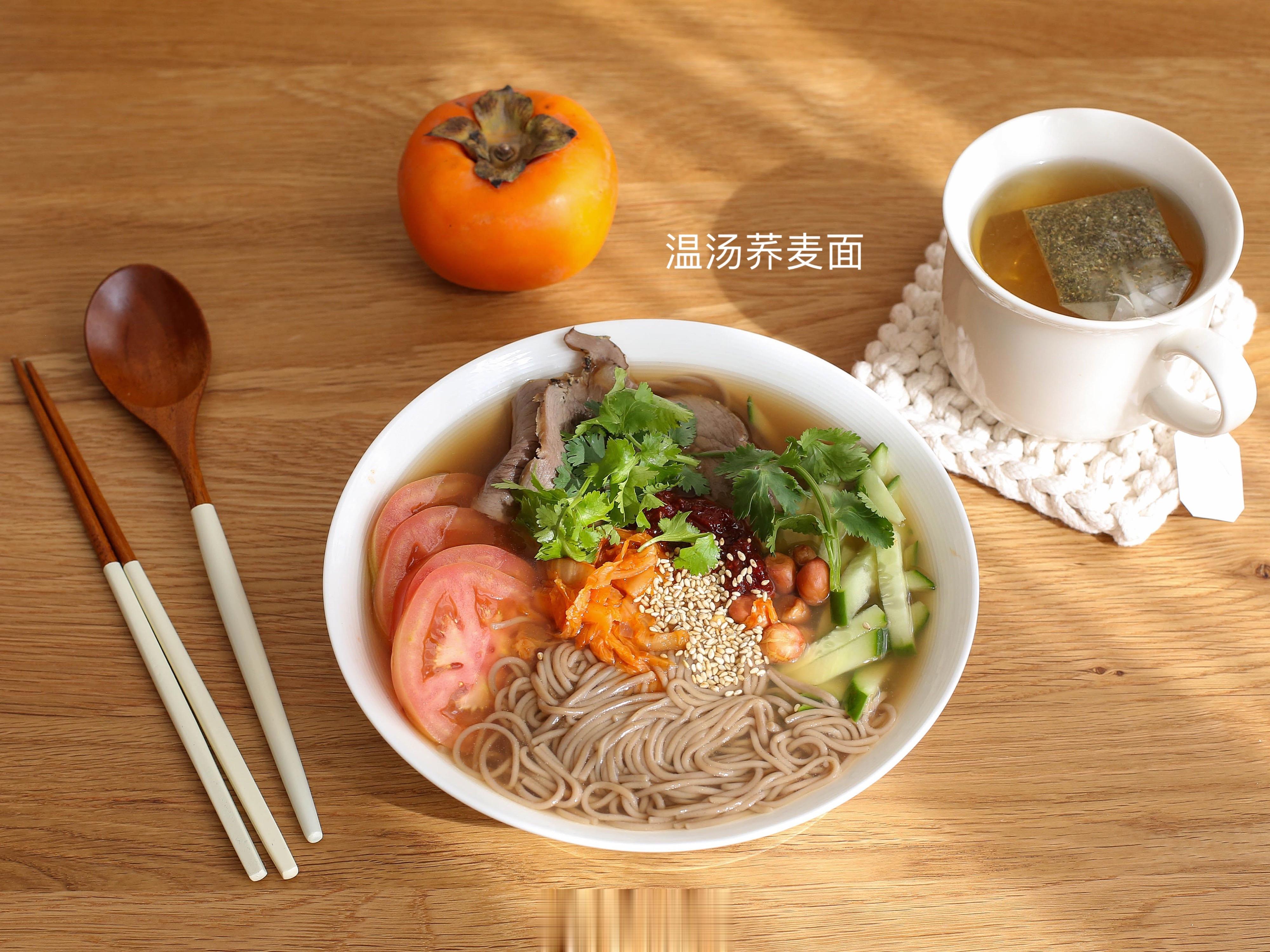 周五呀[微风]冬天来啦椰子油凝固了做好的饭菜要趁热吃起床要穿厚衣服睡前需要开暖炉