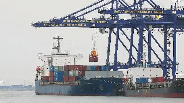 美国政府正式宣布，

7 月 1 日美方对外发布官方声明，明确表态不会按照当前版