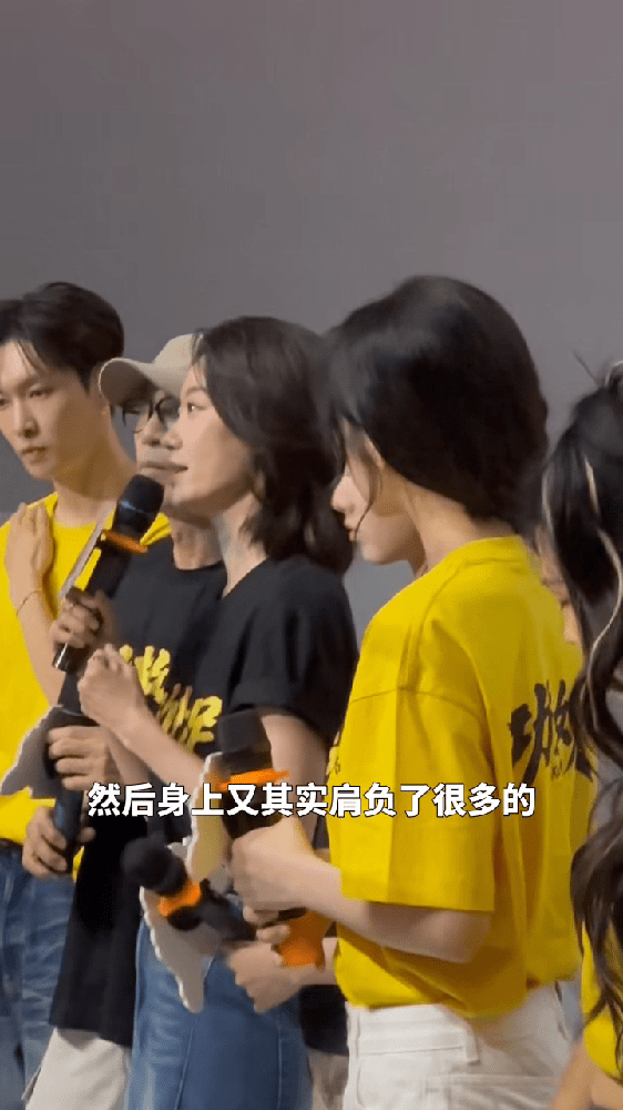 张小斐功夫女足最喜欢的一场戏张小斐女足学会依赖队员才算长大张小斐这段采访直接把我