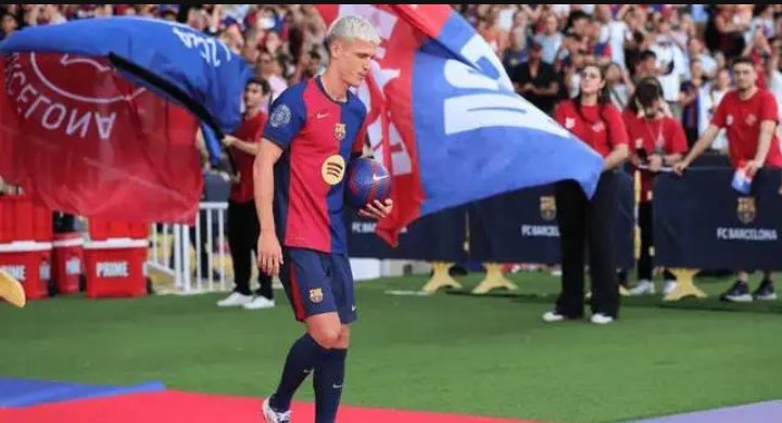 北京时间8月16日，西班牙媒体Relevo报道，巴塞罗那的新援奥尔莫的注册流程已