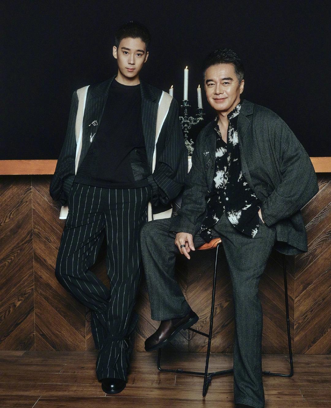 许亚军和何晴儿子许何今日发文：

今天是他妈妈何晴的生日，没有想到她离开了一个月