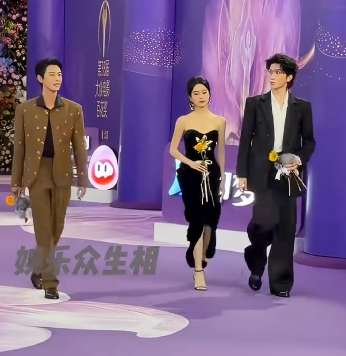 张集骏何健麒六金百花红毯同框 松弛又自信的红毯状态太圈粉，抛开滤镜，他们的颜值和