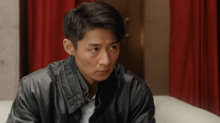 生命树今晚自爆两狼孟耀辉深夜偷偷进山把之前埋的枪挖出来，我当场就惊住了，他明明是