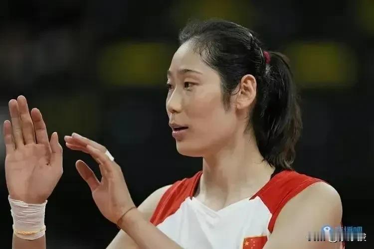 朱婷回归，张常宁回归，“朱袁张”再次会师中国女排。实力虽然不如以前，但将带给中国