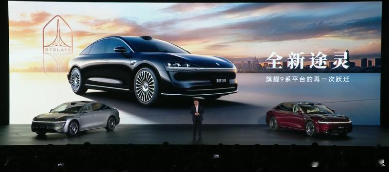 我们理解对汽车“稳”的执着，其实很朴素：不只是高速过弯不飘，更是碾过碎石路时，家