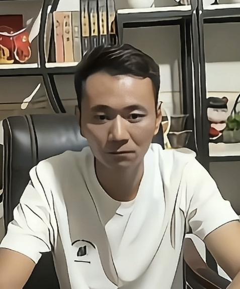 1个细节看出厉怀远说的是真的
林丽解释自己只是长的强势
网友评论直接让林丽破防！