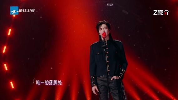 刘宇宁想当摇滚boy 要不怎么说刘宇宁和摇滚的适配度，那简直就是top级别的存在