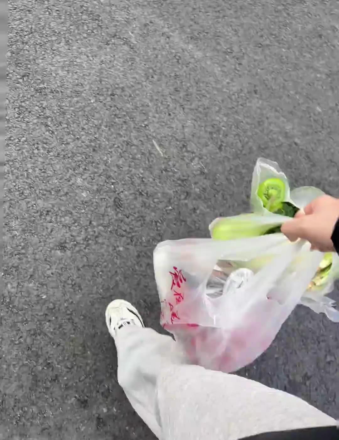 觉得生活无趣的时候就去逛逛菜市场吧 磁控保鲜60天玩的就是鲜 生活碎片 野到尽兴