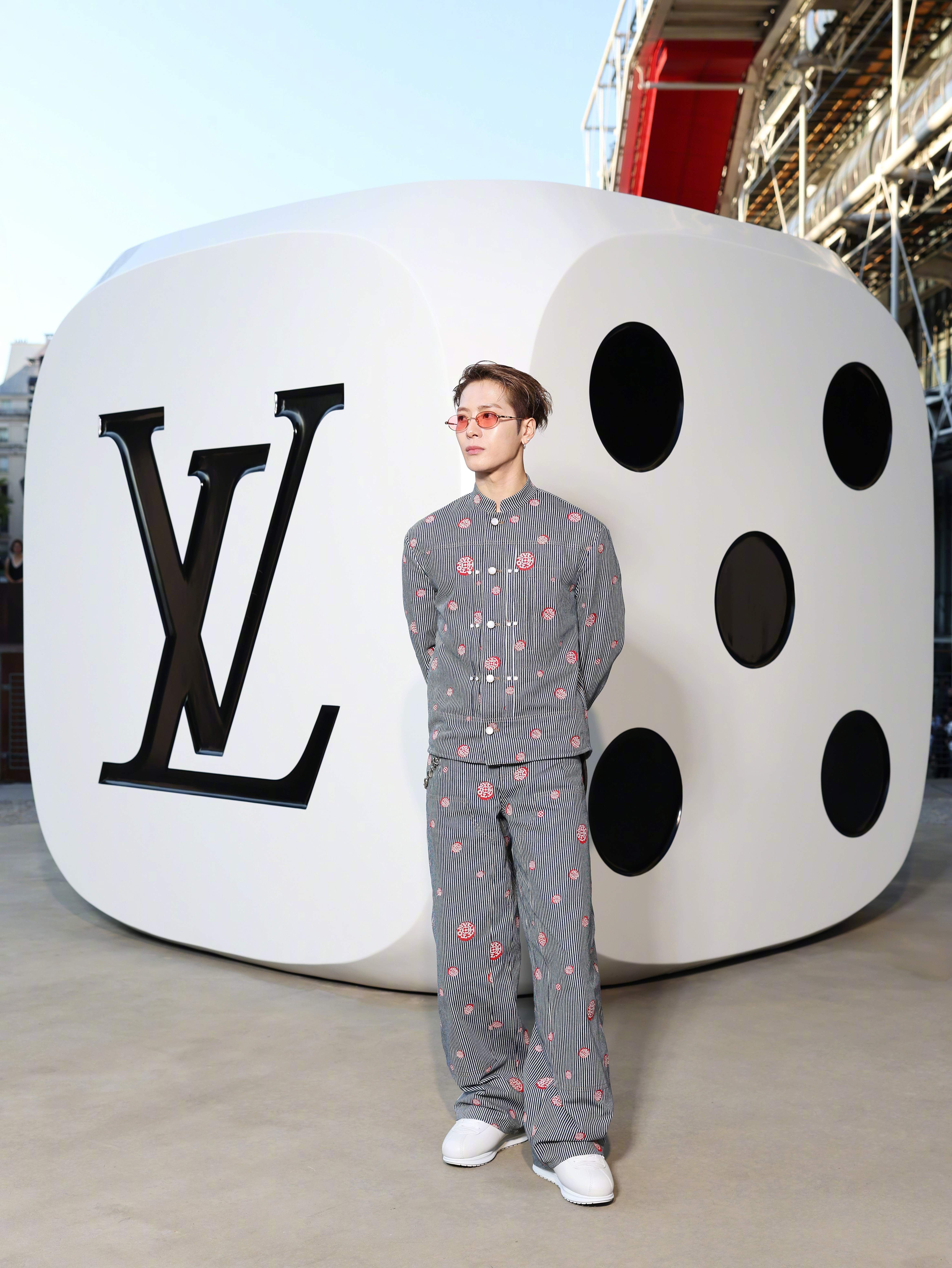 王嘉尔    ×    Louis Vuitton Fashion Show三年