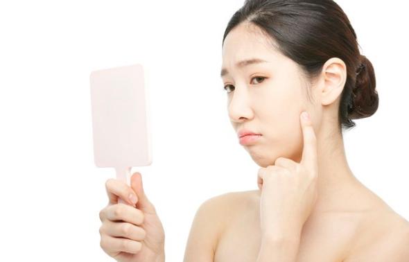 为什么一到秋冬更容易排毒不畅？怎么解决更好？

大多数时候，人体排毒系统是可以自