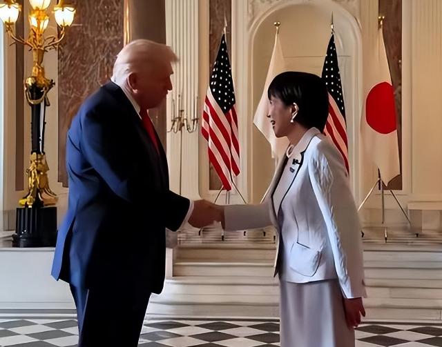 美国人居然把射程1800公里的导弹，直接架到了咱们家门口！另一边，特朗普却在G7