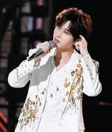 成毅的两京十五日，每一步都让人期待！长安故事等你一起见证。

成毅｜卢云 | 两