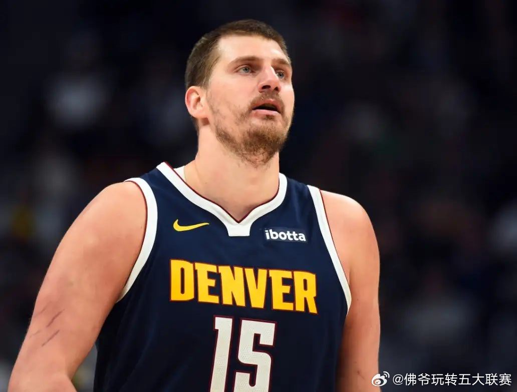 NBA常规赛继续进行，掘金队今天做客圣安东尼奥，挑战马刺队。本场比赛文班亚马因伤