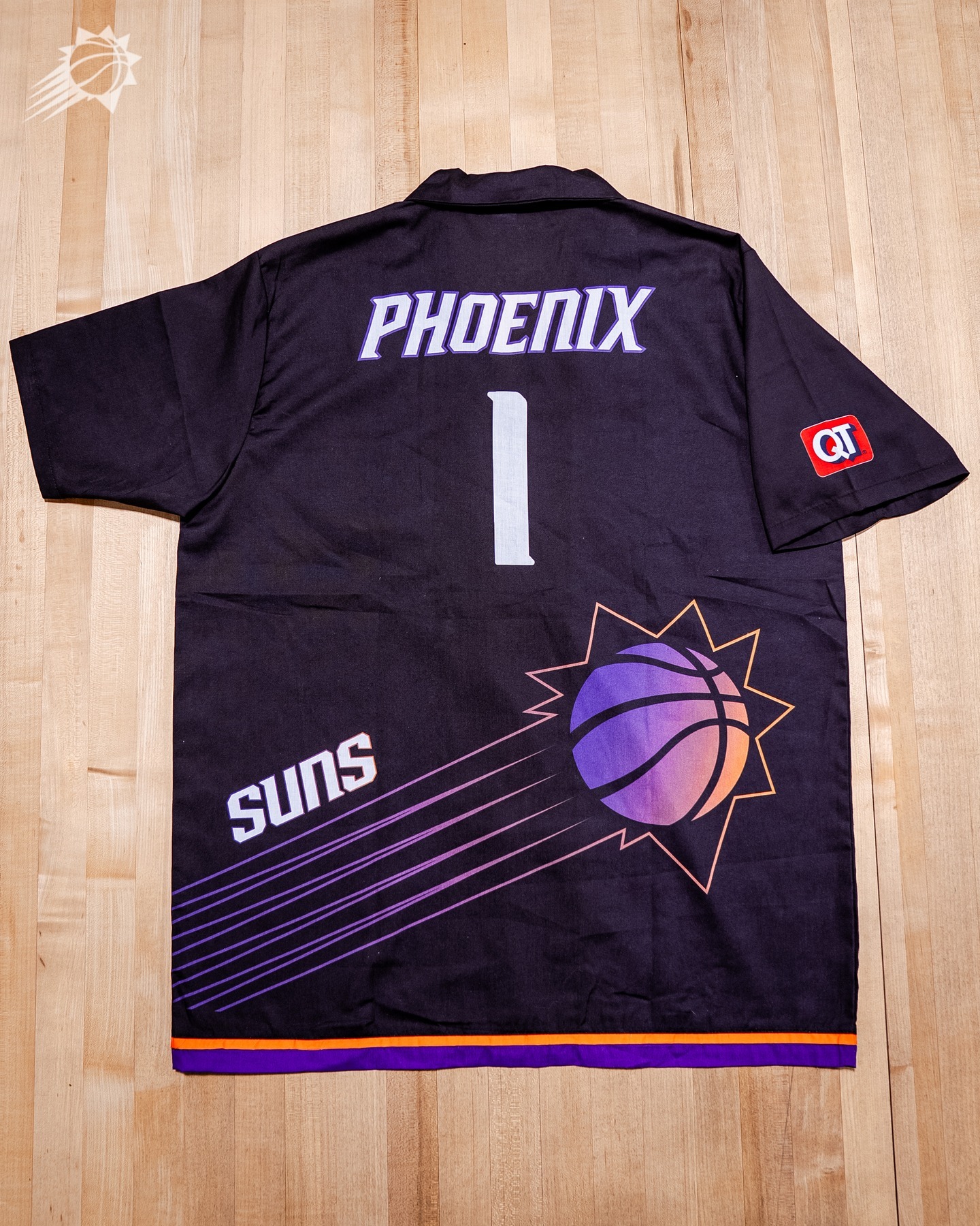 前5000到场观众将获得太阳队工装背心 ‼️ 有想要的吗 🙌 菲尼克斯太阳 ｜