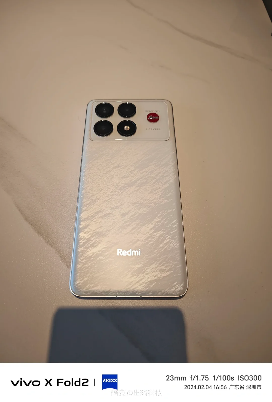 红米K70真是让人眼前一亮，
小米简直就是手机中的电焊厂！
2499的价格就能买...