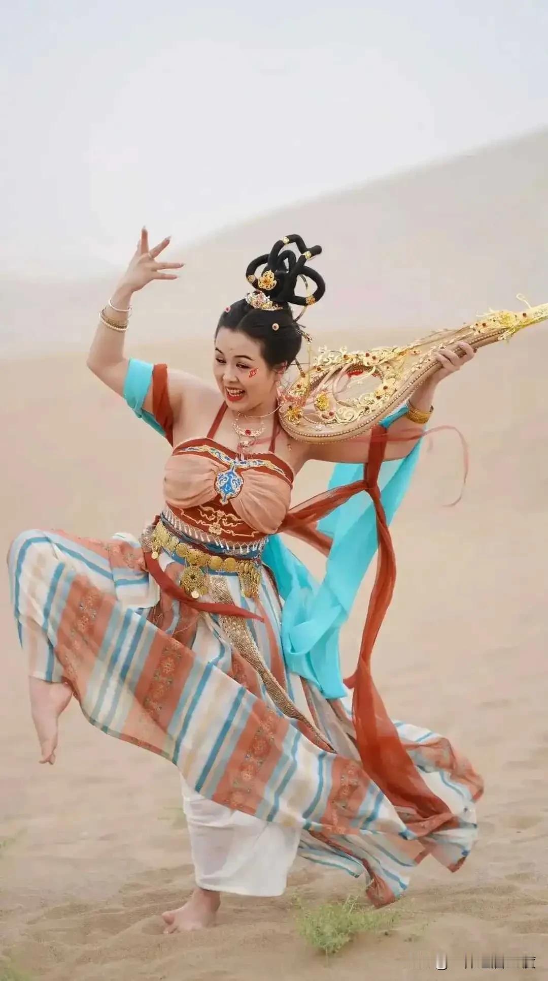 随手一拍就是一个东方持国天王魔力海，老公的抓拍角度挺刁钻！佩服佩服！
东方佛都旅