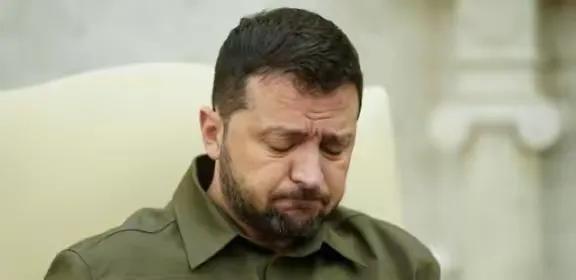 乌克兰，用40万人的伤亡和2000亿美元的债务，为美国拔掉了"俄罗斯"这颗眼中钉