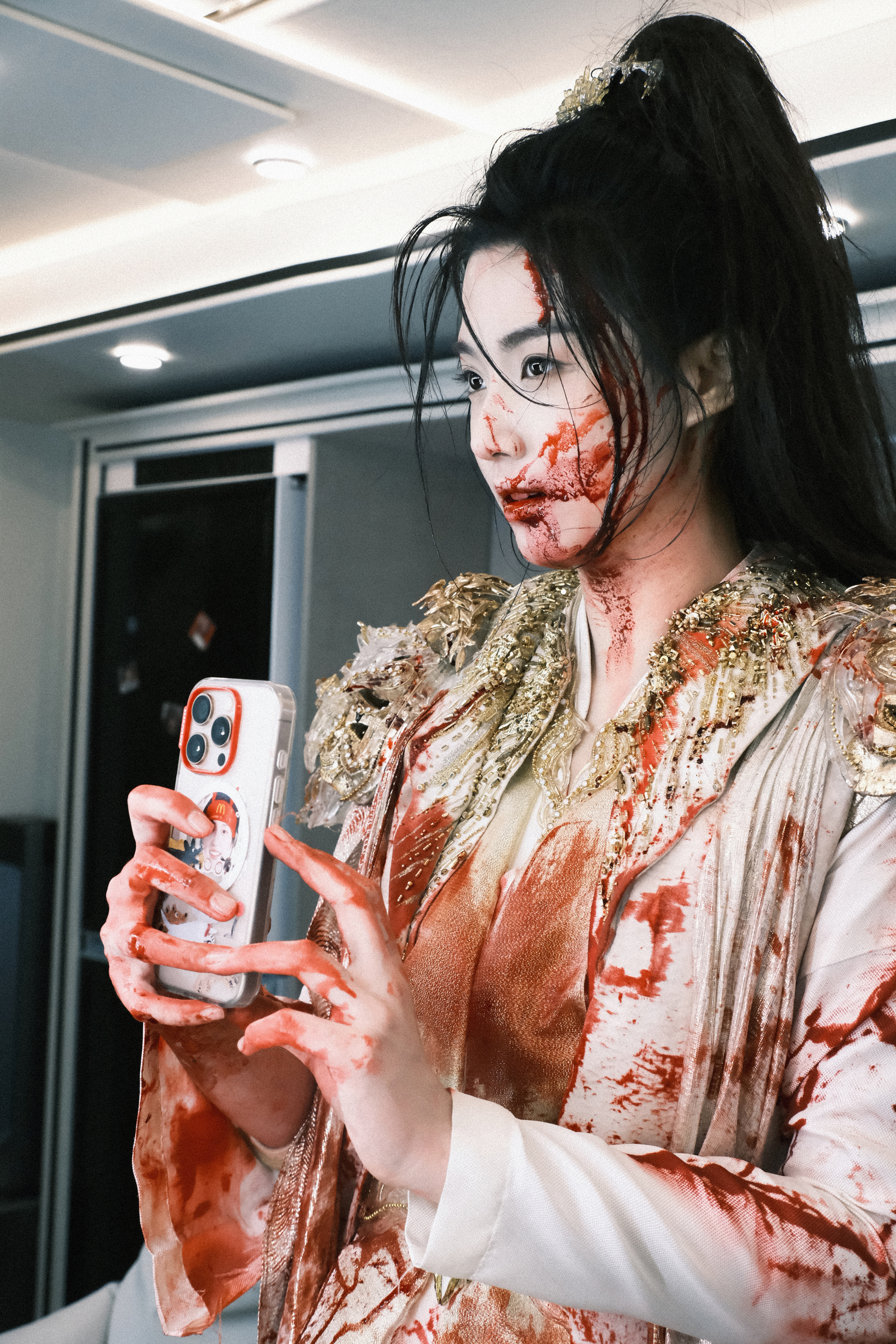 卢昱晓 《入青云》明意☽ 剧照-男装-明献1️⃣战神-黄金战甲（盔甲）2️⃣抹额