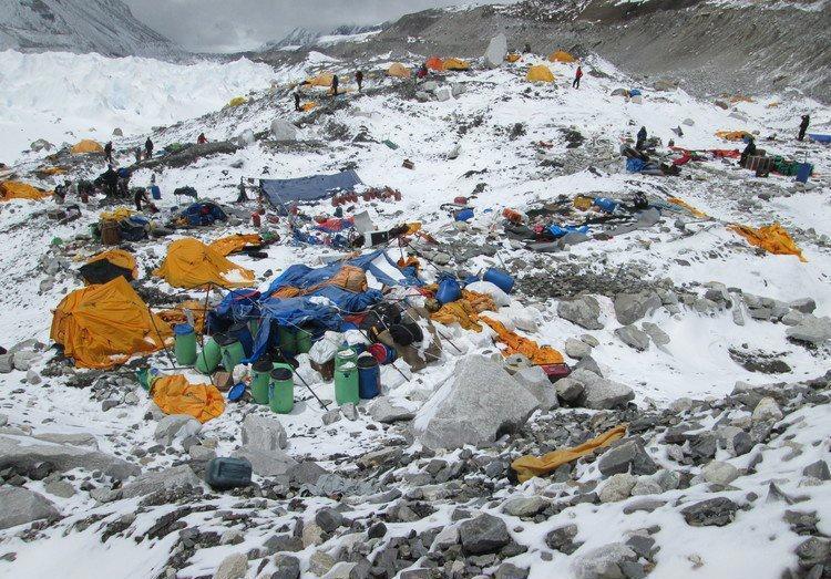 在2026年的新年刚过，尼泊尔政府突然放出重磅消息：从今年起，登珠峰不再收押金，