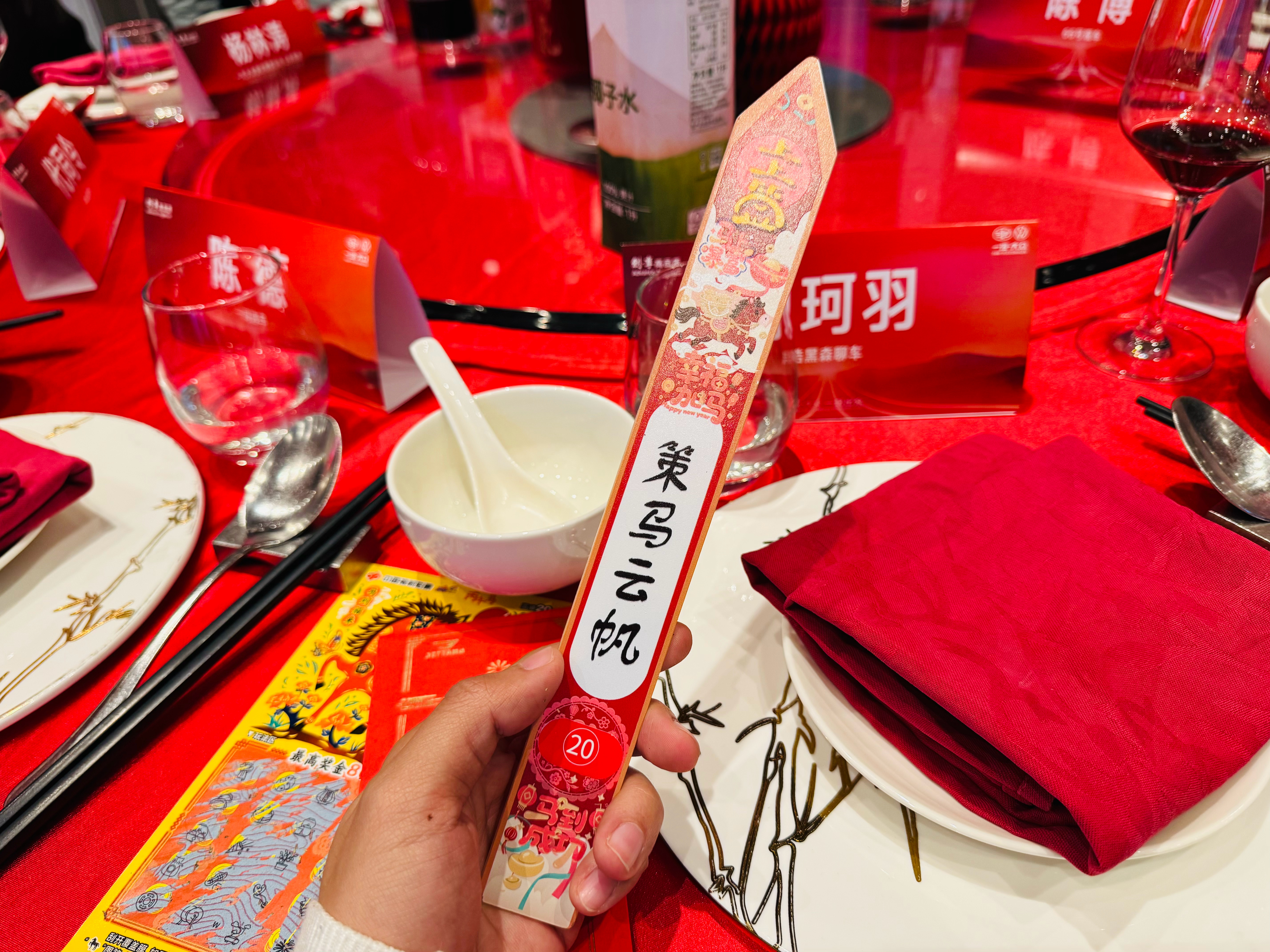 一汽大众 2025年累计销售整车完成，1587056辆！⚡2026年，一汽大众将