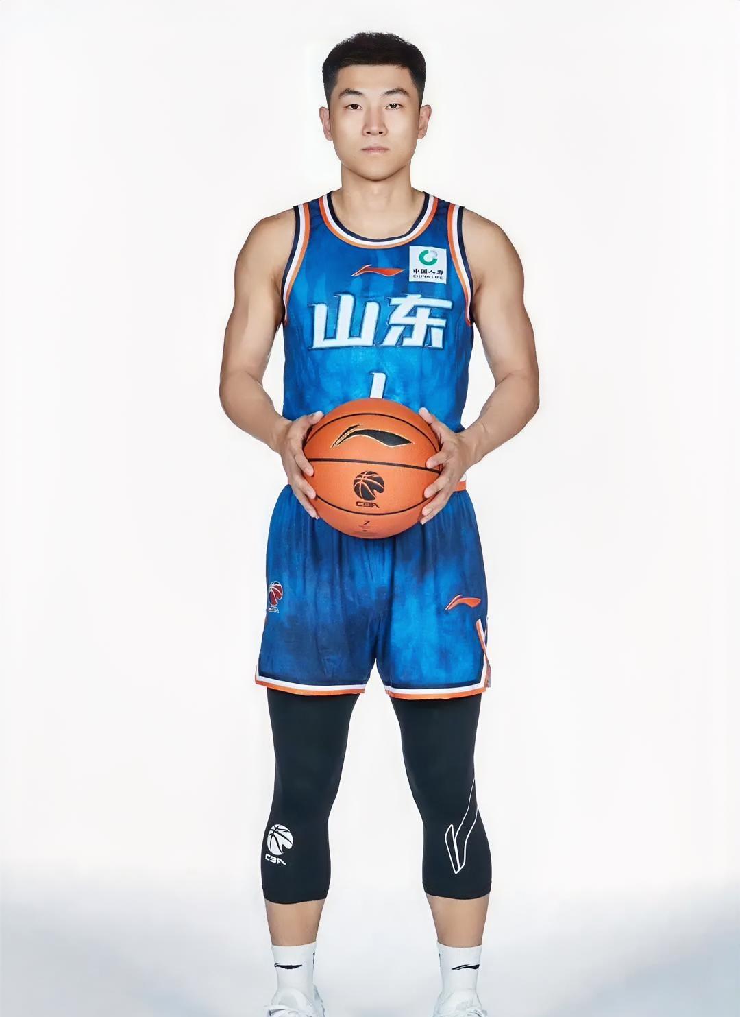 邱彪被驱逐，山东107-94轻取同曦，这三位球员是赢球功臣！
1. 高诗岩，逆境