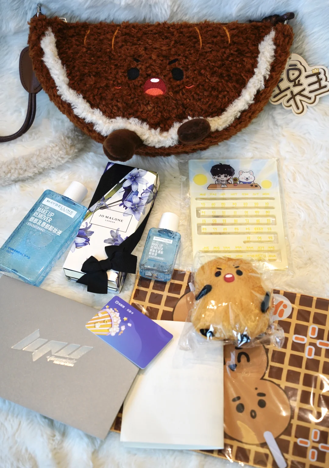 谢谢刘耀文后援会新春礼盒