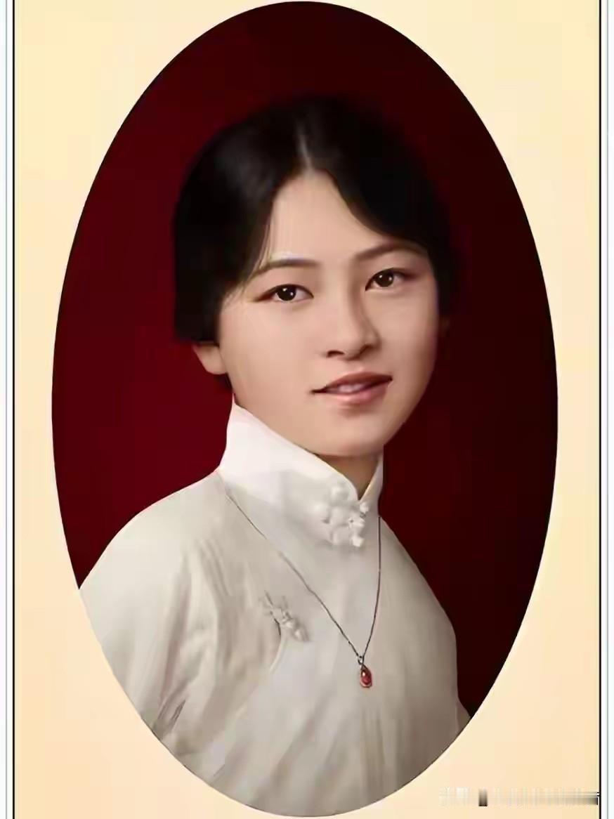 朋友圈那些“林徽因语录”，你肯定刷到过。

“你若安好，便是晴天”“入了心的人见
