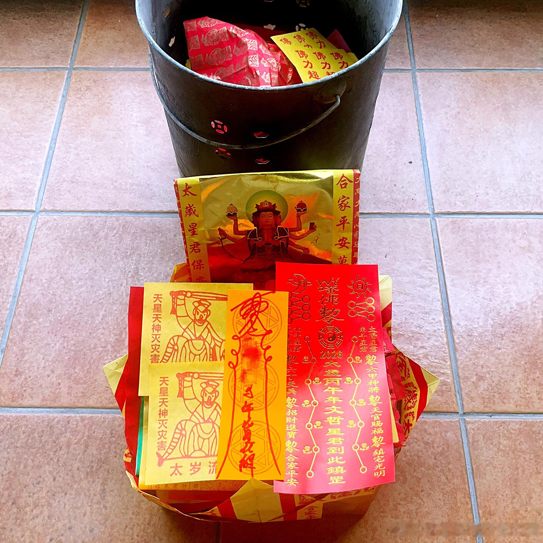 学业祈福术加持、大学期间考研是不错的选择，不过考研路很艰难，希望大家提前做好准备