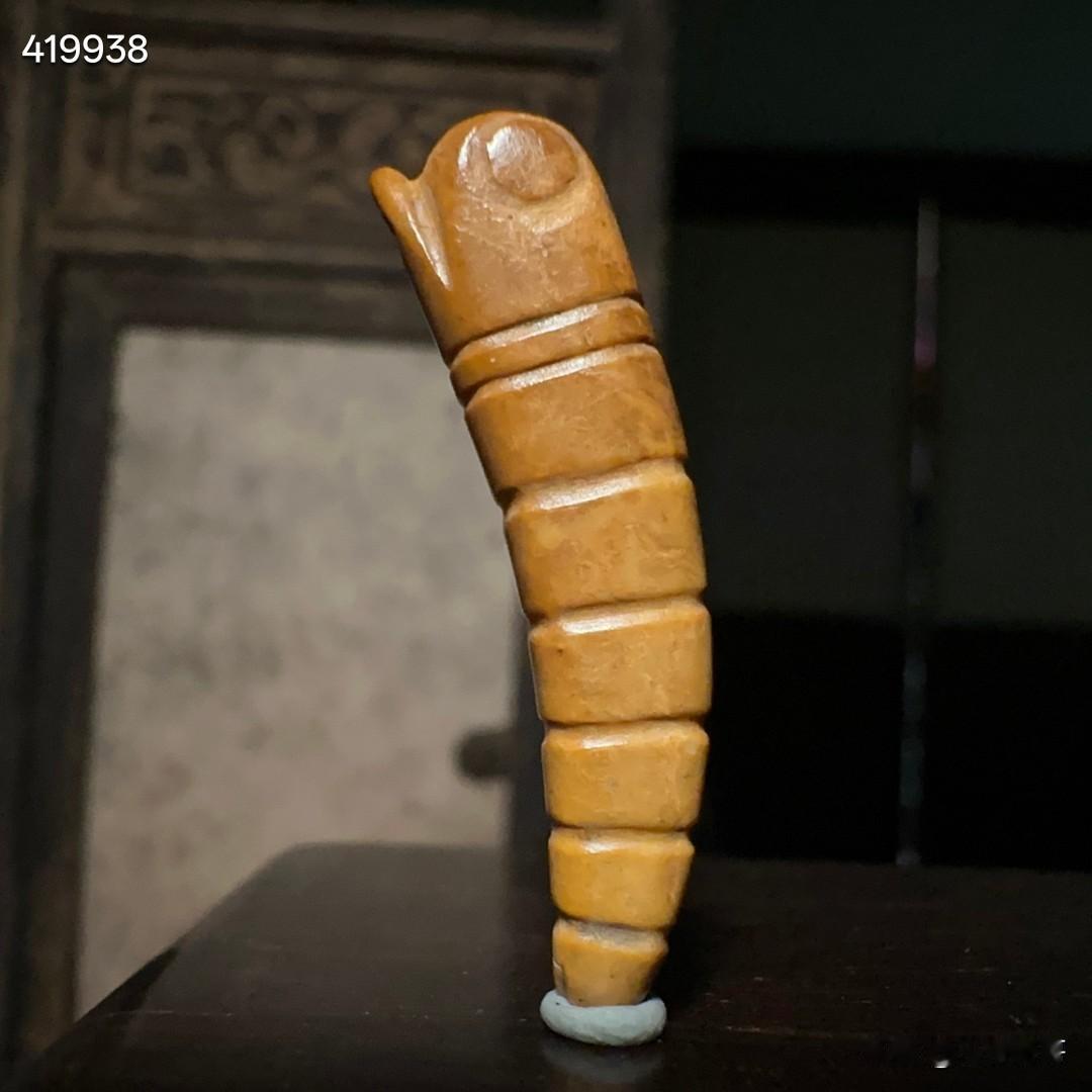 西周和田玉蝉