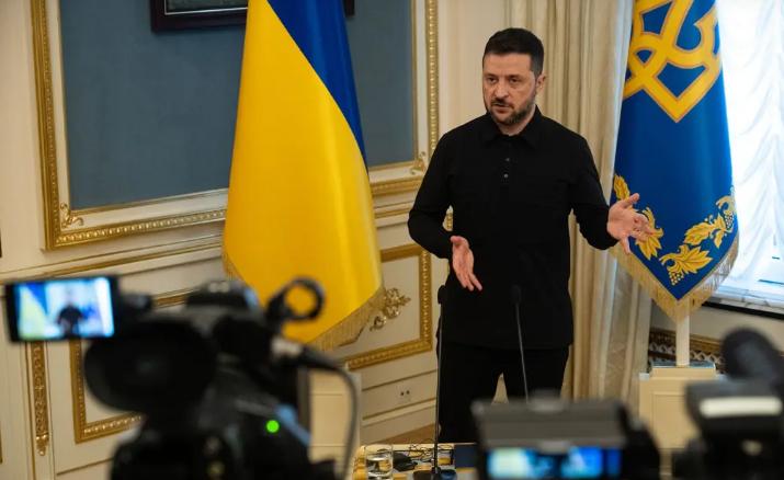 图文：泽连斯基：乌军事专家帮助中东国家击落伊朗无人机以换取燃料和拦截无人机

乌