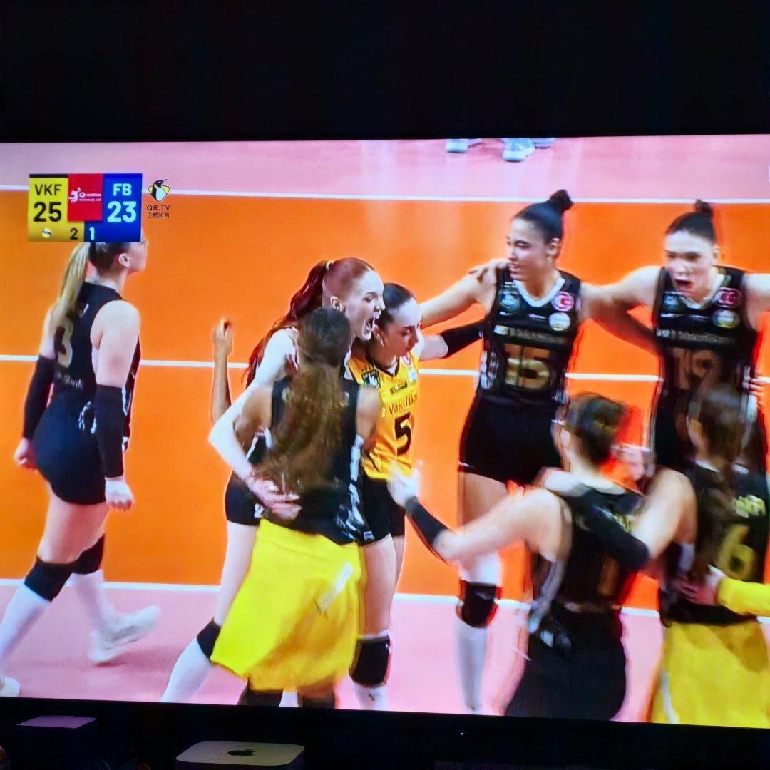 恭喜银行主场听口了～ 