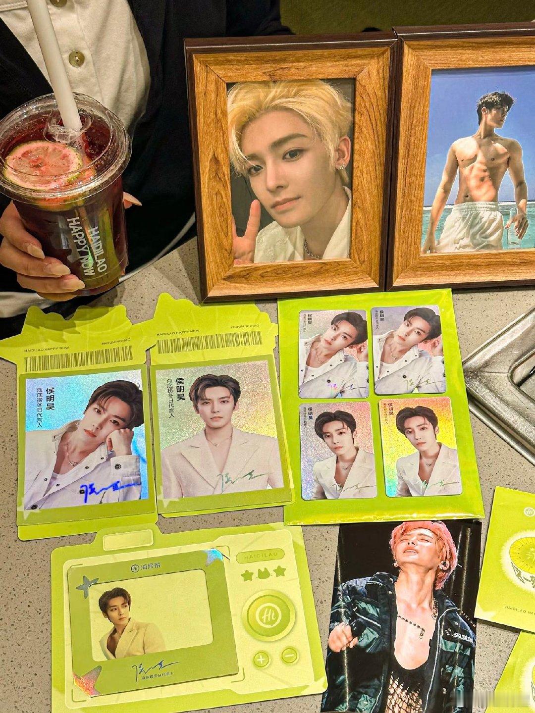 侯明昊生图vs精修图 真帅哥从不怕生图，跟着海底捞代言人共赴火锅局，一口热一口暖