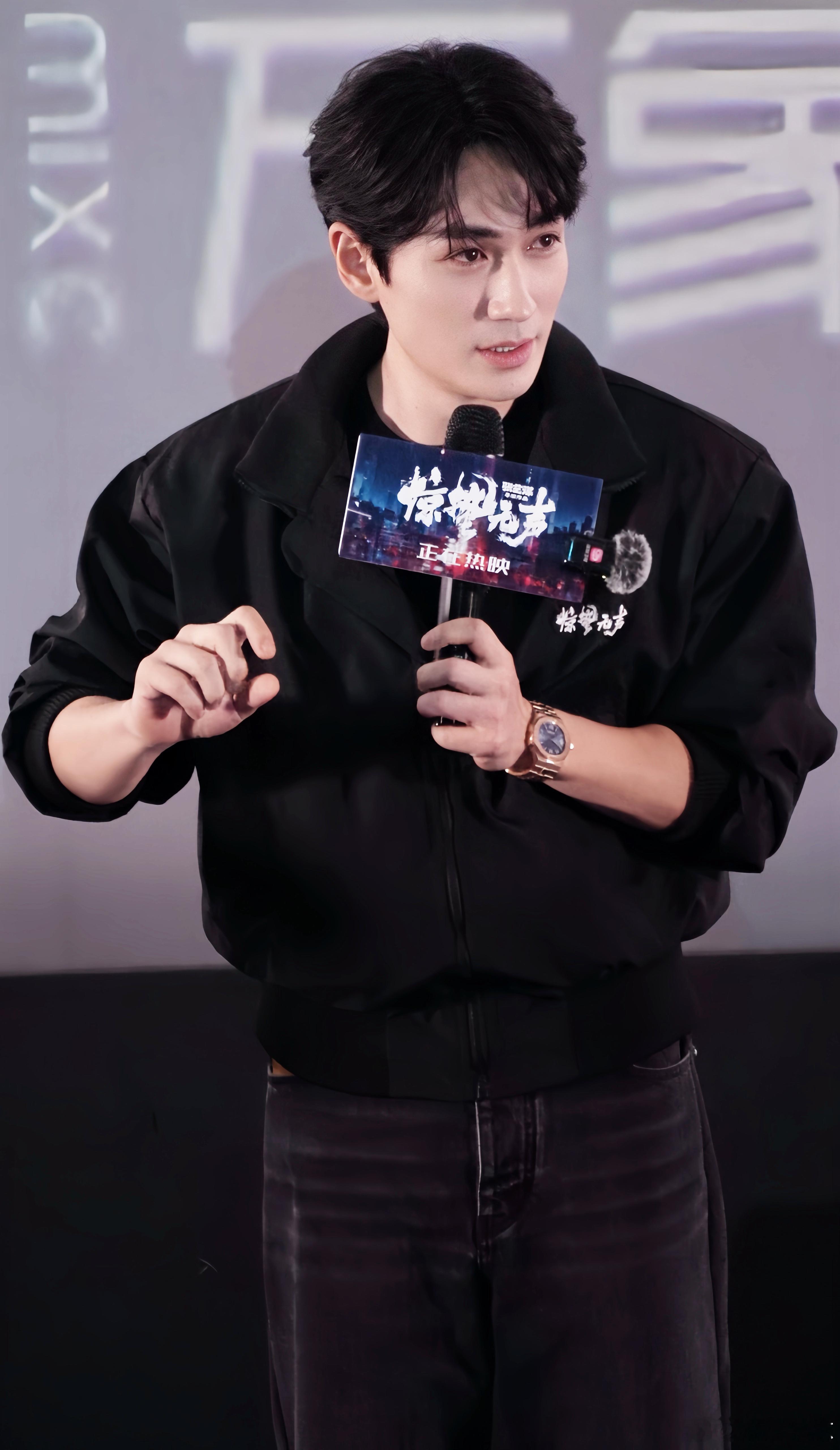 今日份可爱，被朱一龙承包了朱一龙用脸说了好多话