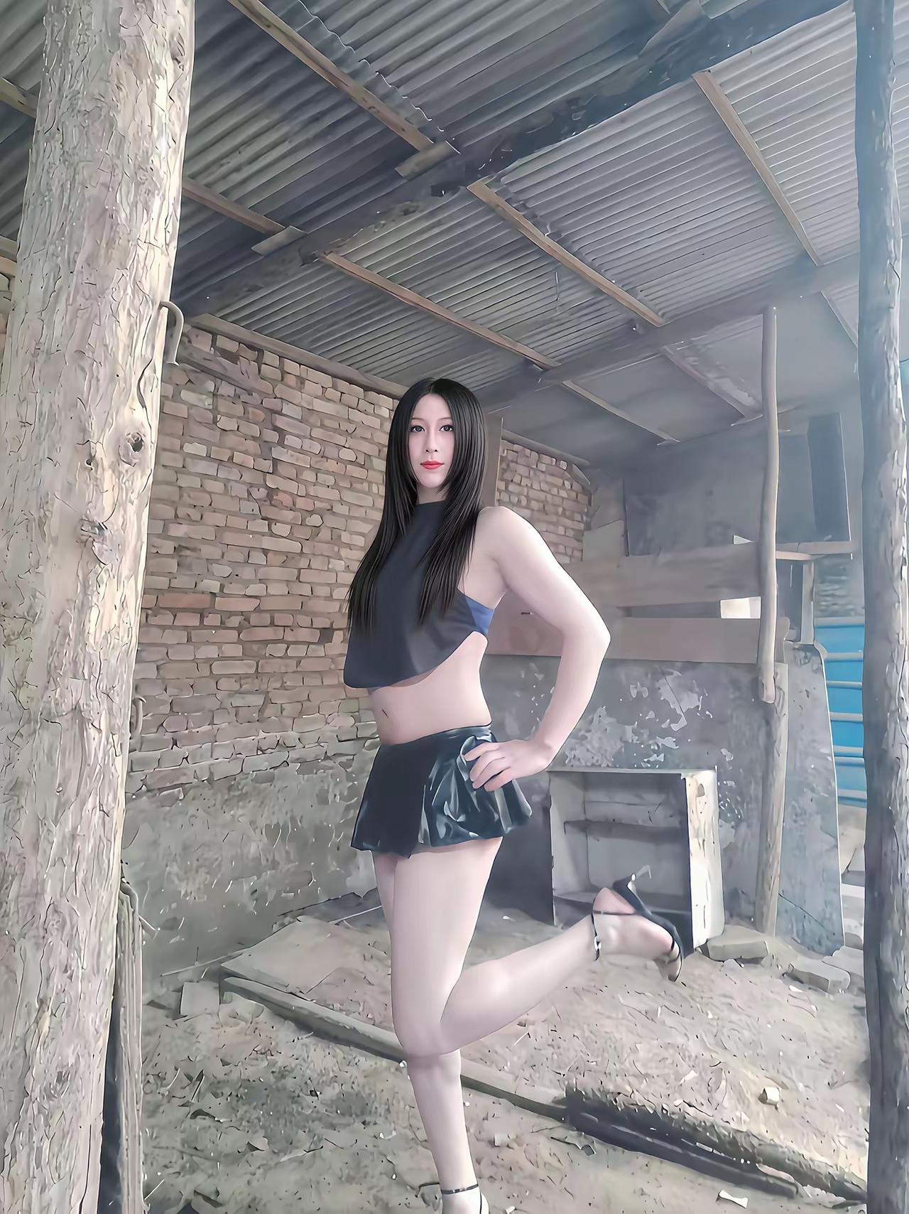 真正的人脉都需要向下兼容
 
很多人对人脉存在巨大误解，觉得经营人脉，就是拼命向