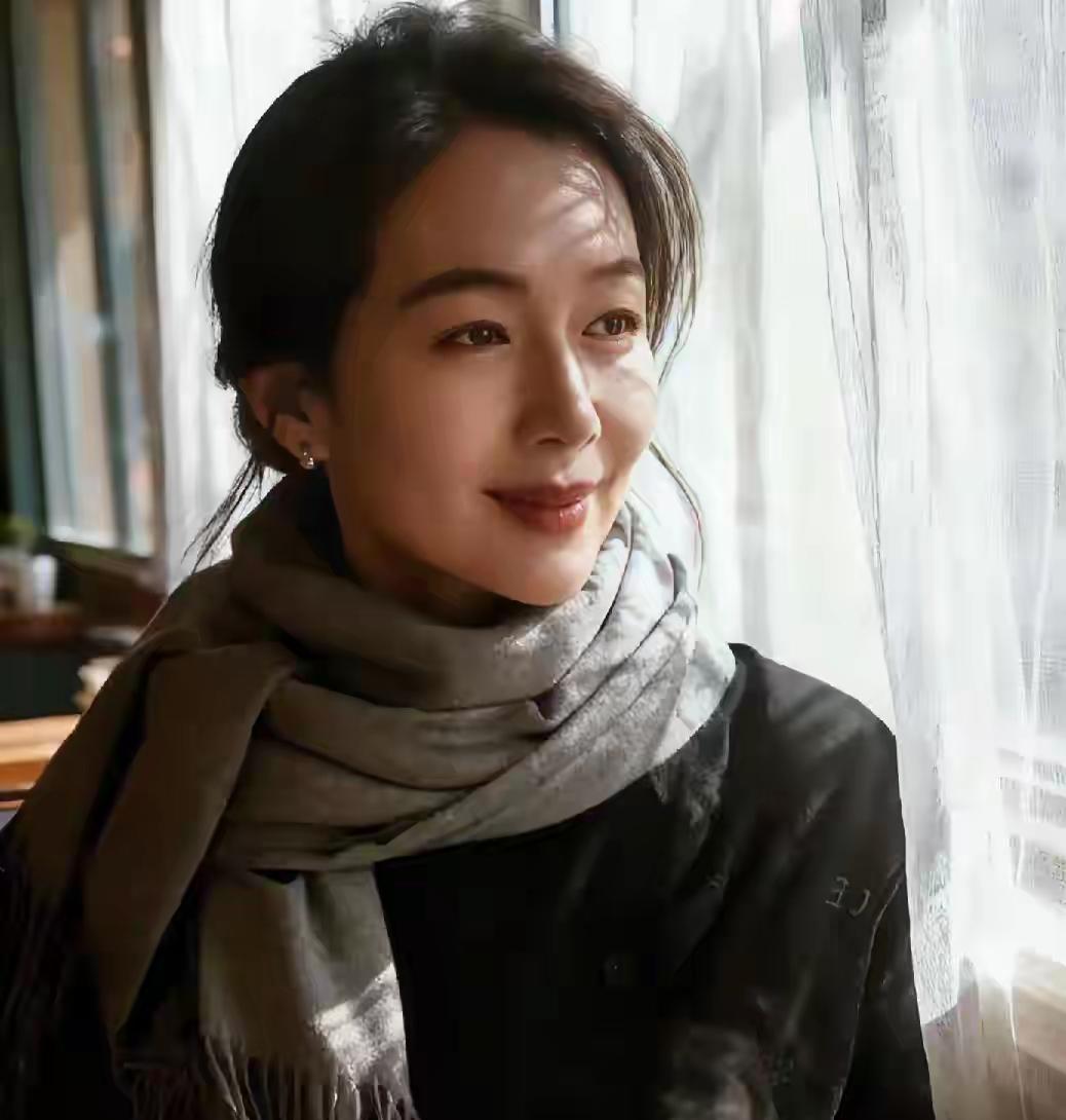 女生怎么穿搭会看上去很优雅