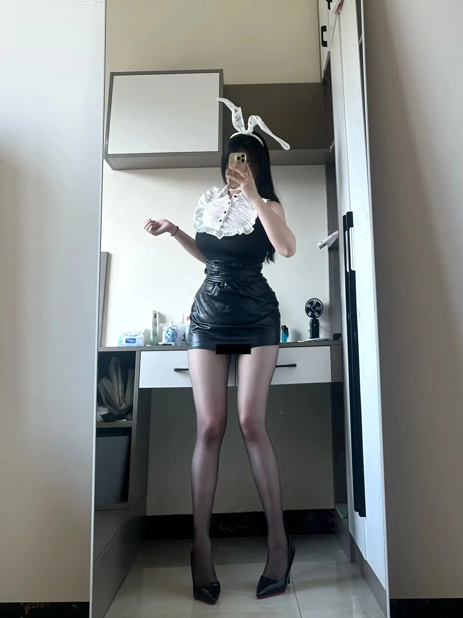 sexygirl 谁还不是小腰精 身材你品你细细的品 黑丝永远的神