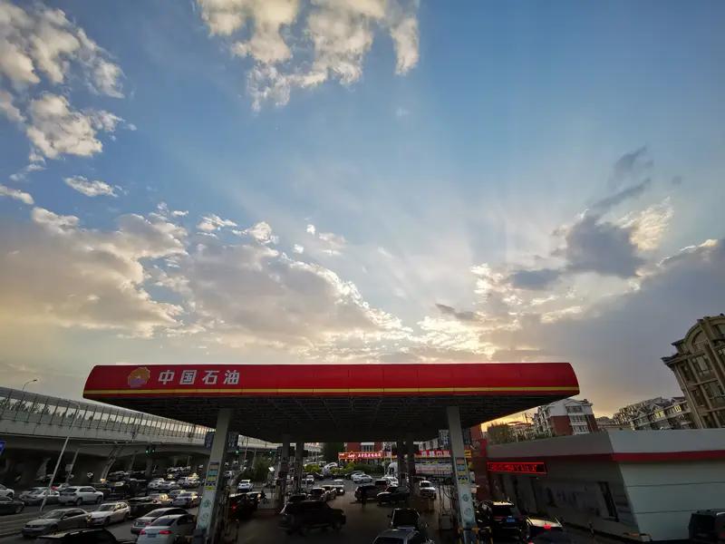 中国未来福利待遇好的企业，中国烟草，中国石油，国家电网，南方电网、中国移动、国有