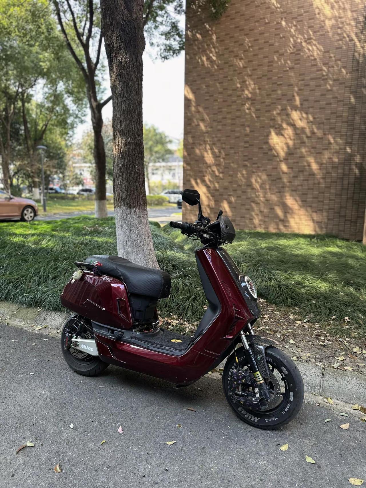 最近很多人说我帅 我来澄清一下 这不是谣言 小牛 nqi 劲战 cygnusx