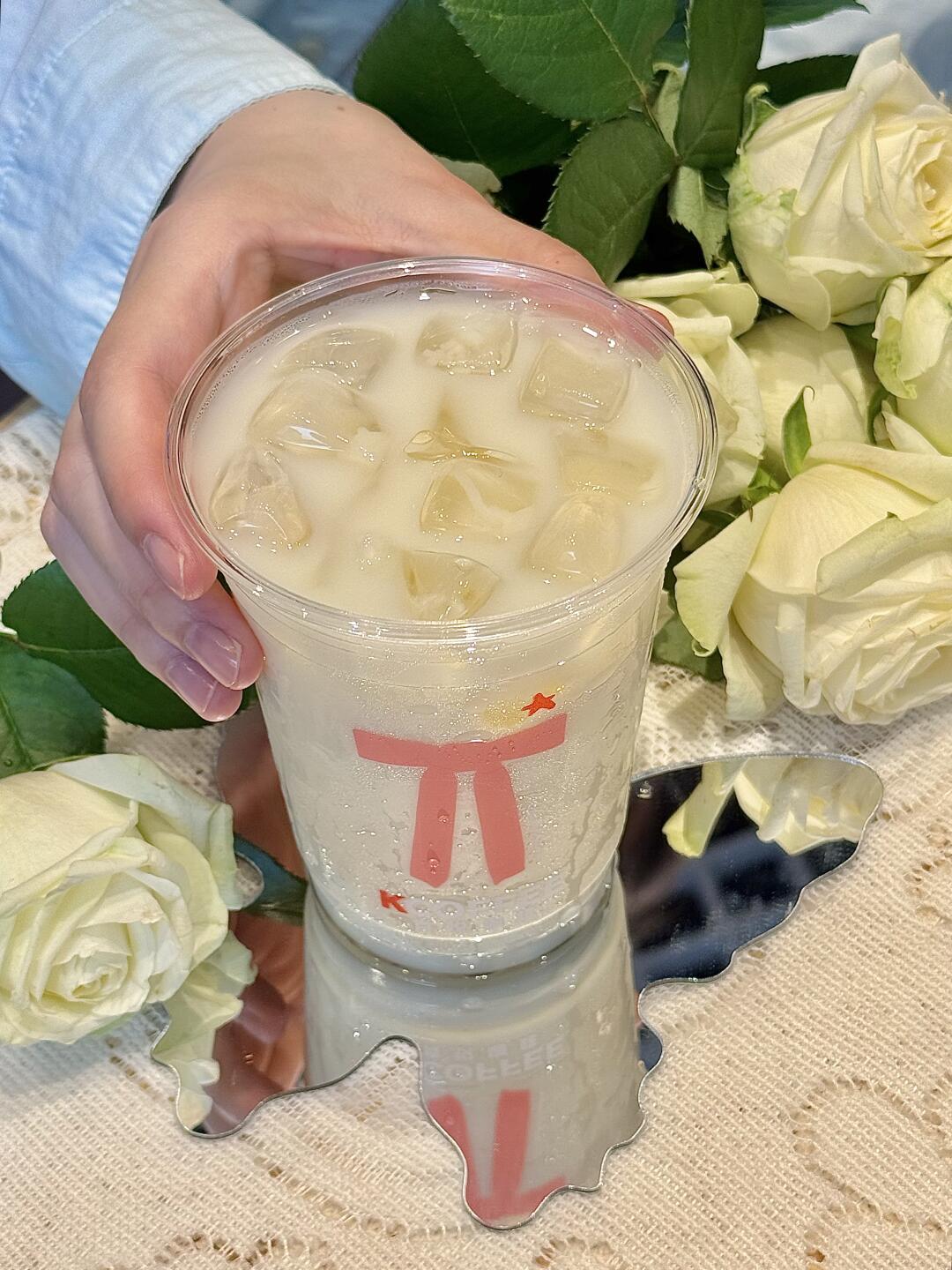一口沦陷！吹爆肯悦这杯烟雨龙井米乳茶！！！