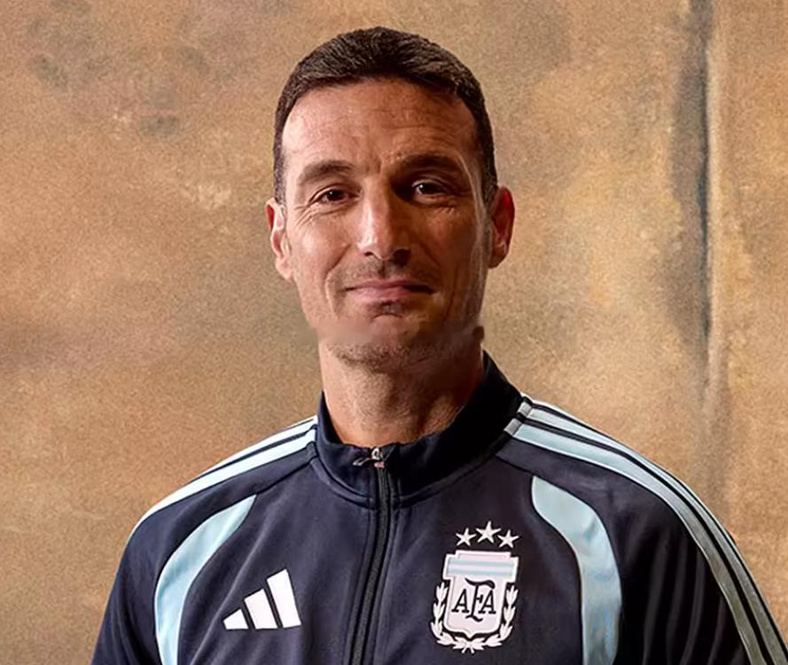 据阿根廷TyC体育报道，斯卡洛尼团队否认与皇马有过接触，并确认其有意继续执教阿根