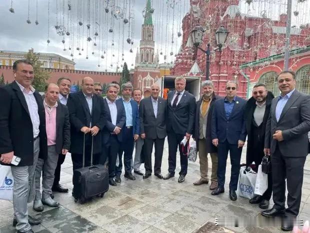 🔺近日,也门执政集团“安萨尔真主党”(胡塞武装)领导人代表团访问了莫斯科,并与